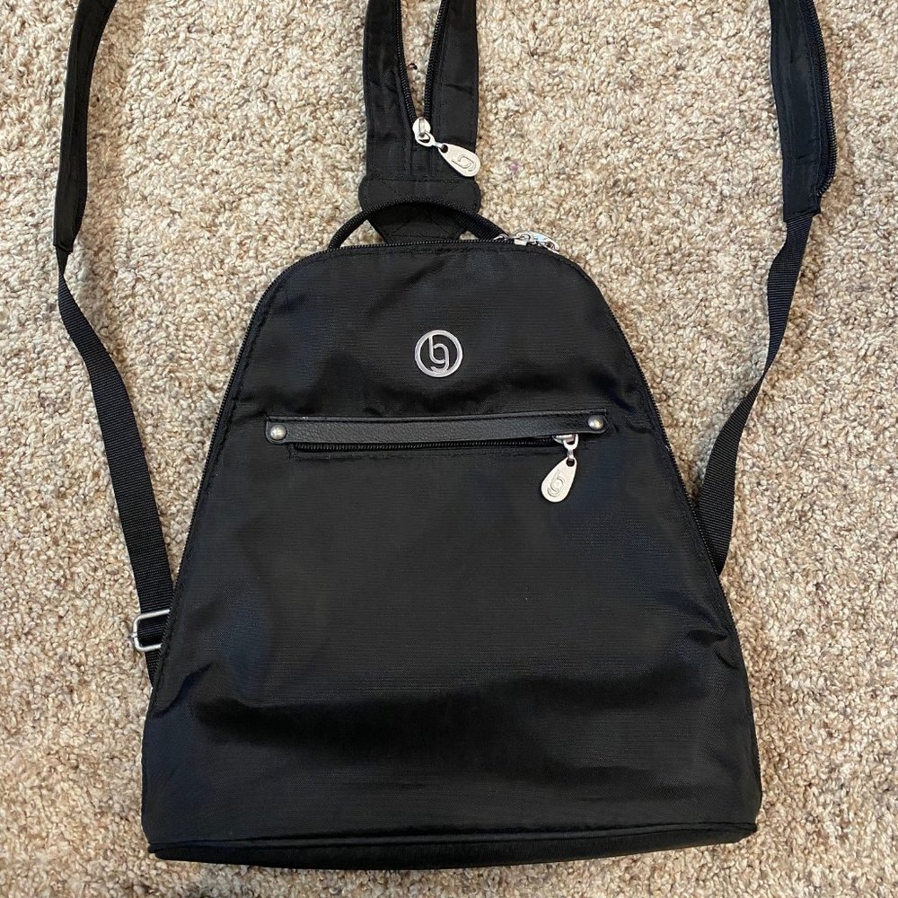 Baggallini Memphis Convertible Backpack - Black